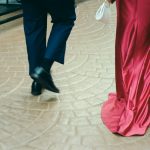 czerwona-suknia-satynowa-150x150